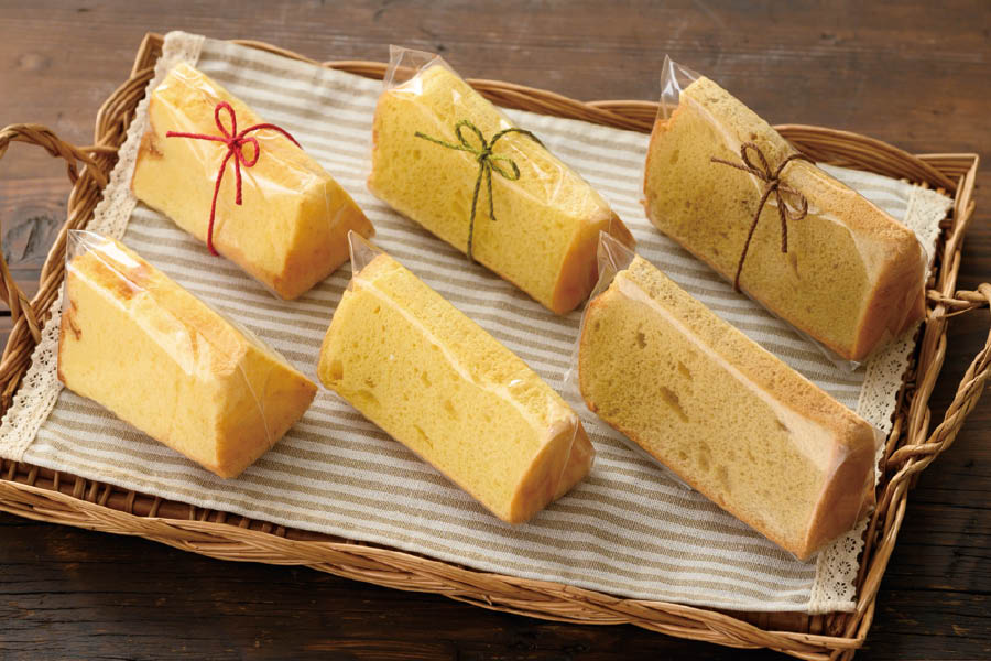 シフォンケーキ」ラッピングアイデア22選！袋も箱もオシャレに決める3ページ目- macaroni