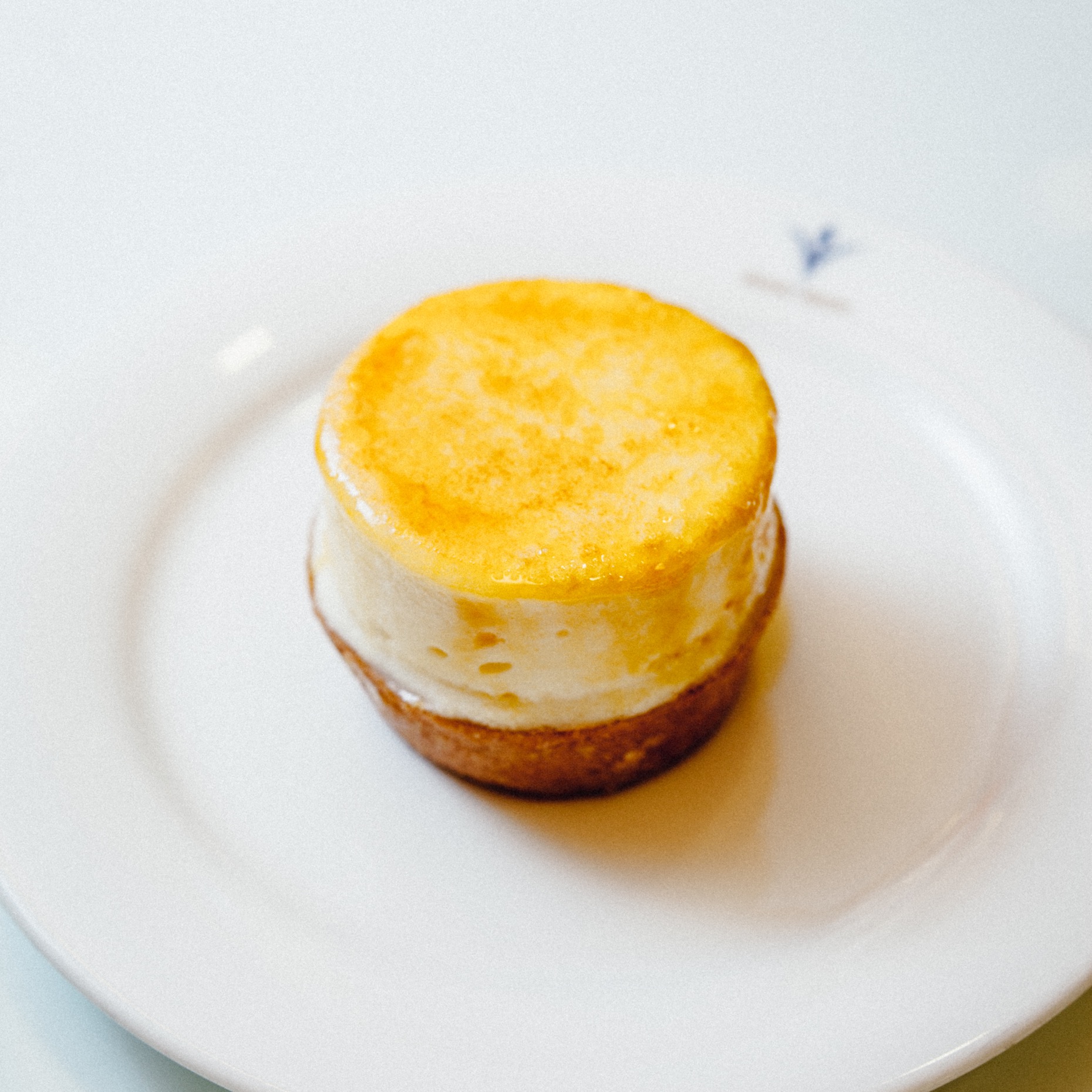 シブースト：贅沢な4層ケーキを紹介✨