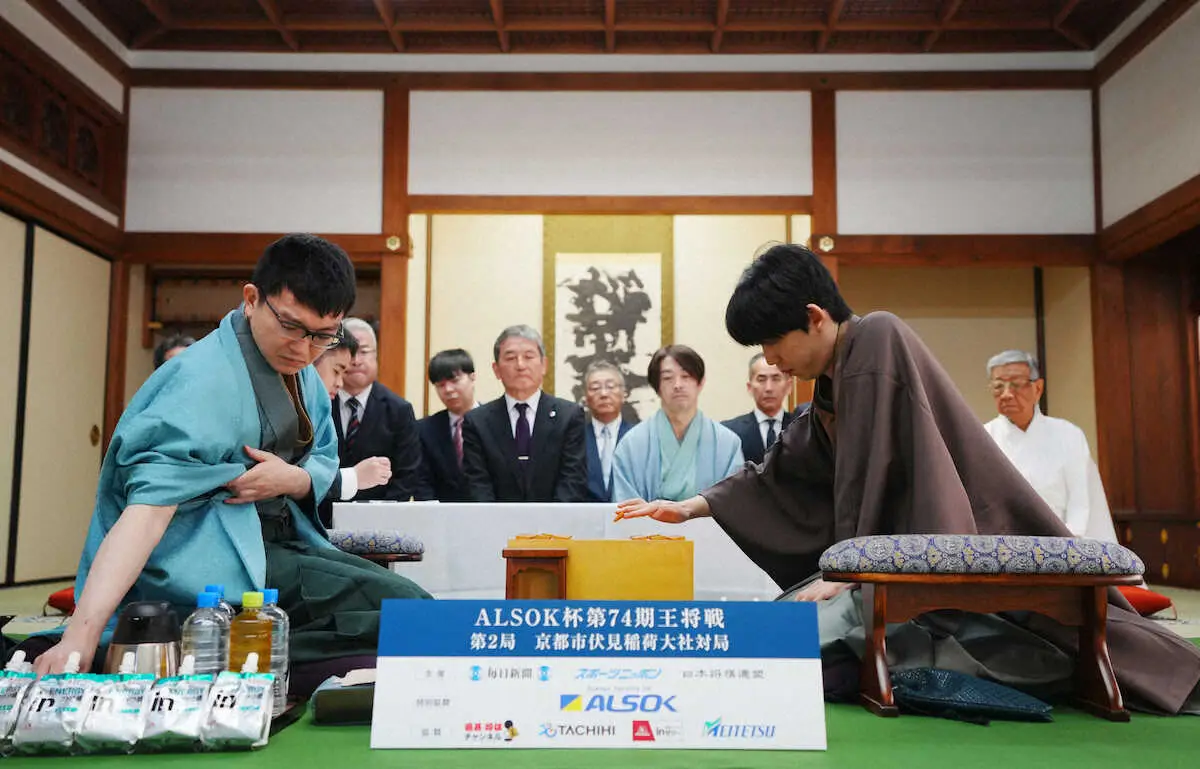 混ぜてホットプレートで焼くだけ！コロコロ ベビーカステラの作り方 レシピ- おうちごはんストーリ