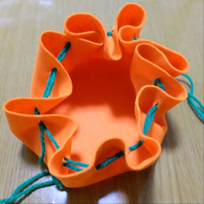 1枚布で作る裏地付きフリル巾着の作り方 無料レシピ : うろこのあれこれハンドメイド