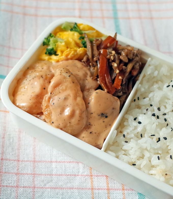 きのうの曲げわっぱ弁当:大葉から揚げあさこ食堂