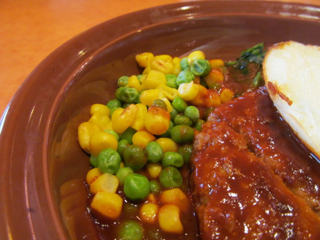 誕生日 サイゼ青豆サラダをいっぱい食べたいから作ってみた！お出かけ大好き みみみのごはん