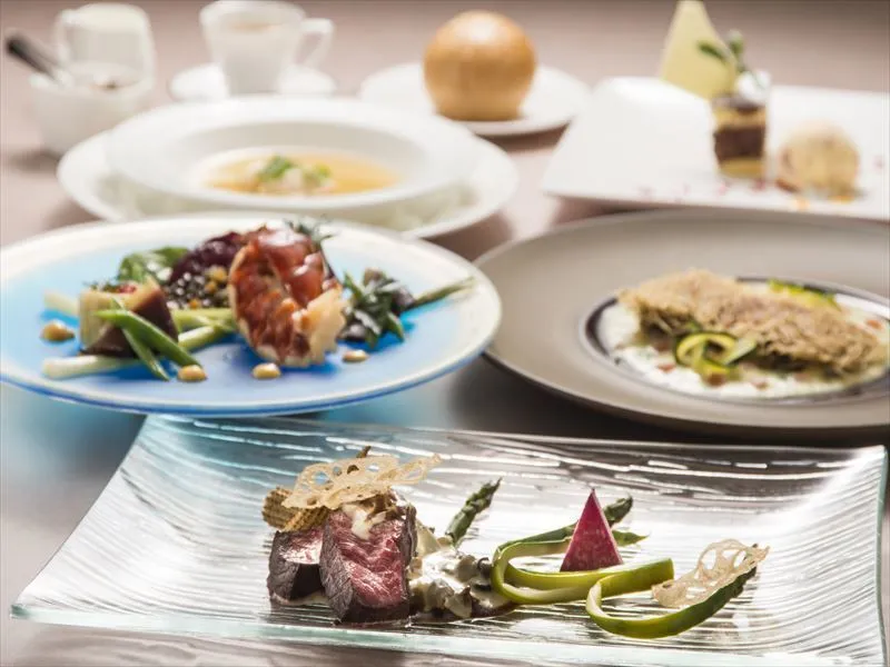 湯河原 レストラン小清水 Cランチ670円 – Holidays