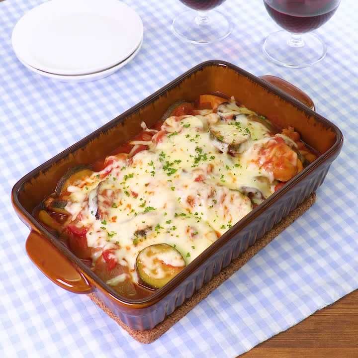 チキンとキャベツとズッキーニとトマト煮