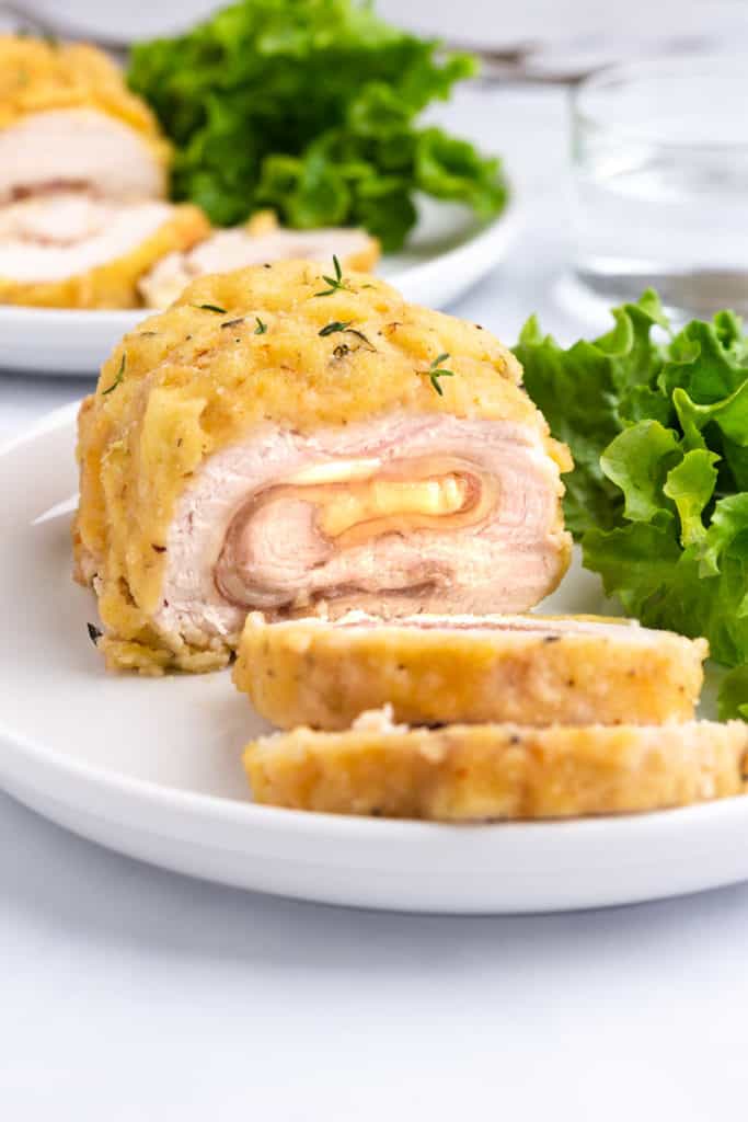 CHICKEN LE CORDON BLEU