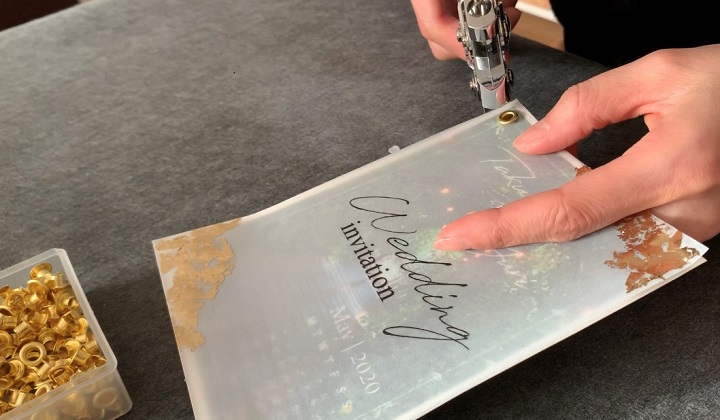 招待状手作りの新しいカタチ「fitau」リース オーガニック GC 招待状