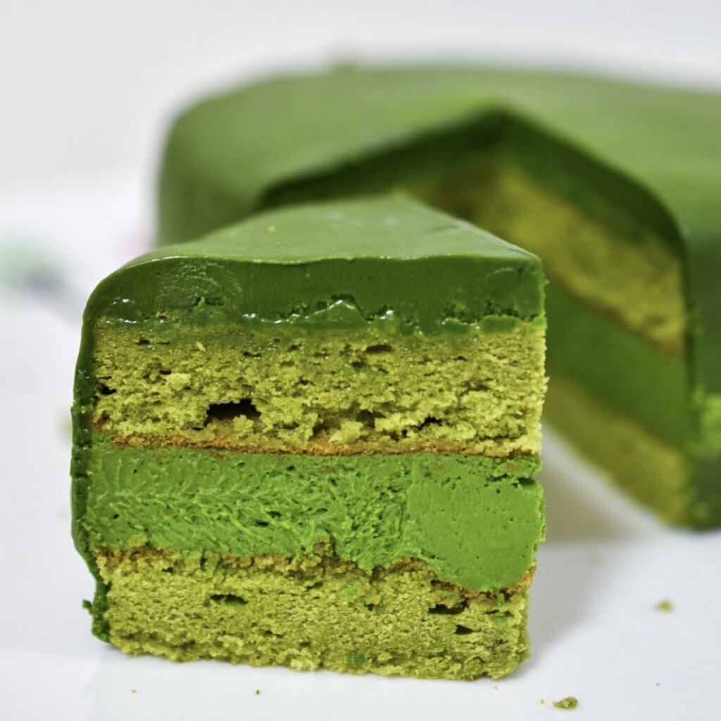 母の日 プレゼント スイーツ 天空の抹茶ザッハトルテ 4号 1人〜3人様向け抹茶チョコレート ケーキ 高級 抹茶スイーツ 抹茶ケーキ 誕生日プレゼント お取り寄せ 冷凍便 送料無料