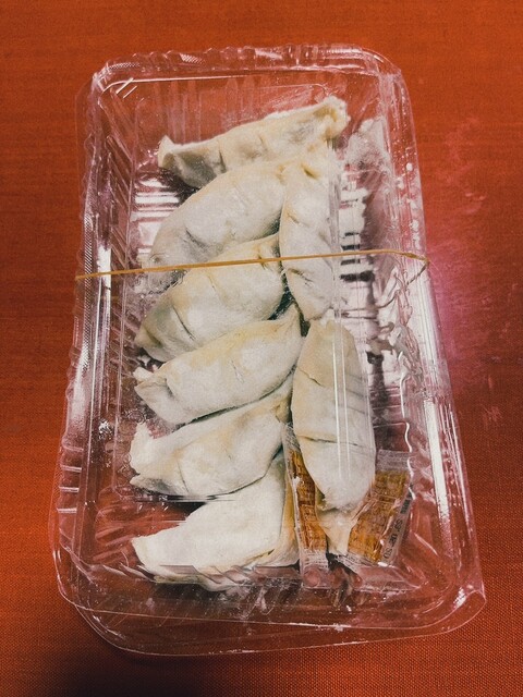 創業50年、買いたい人がいるから包む。 餃子専門店桐生屋＠三ノ輪 No.744カタオカマナミGYOZA JOURNEY