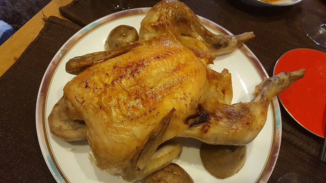 丸鶏のローストチキン バターライス詰め