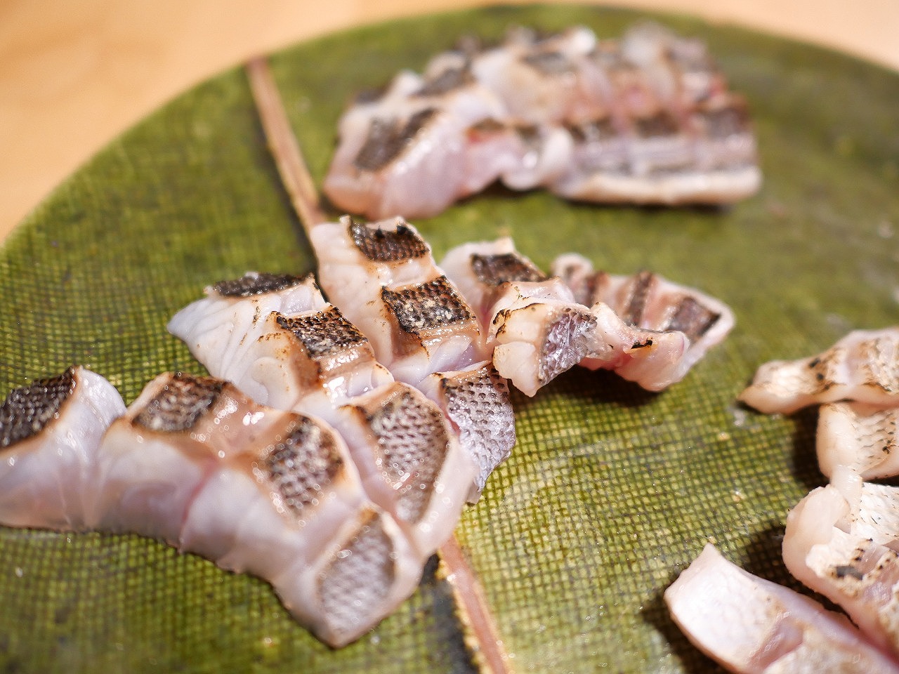 不完全も愛する イサキとカマスの塩炙り・マアジのなめろう・出汁雑炊まるサバごはん