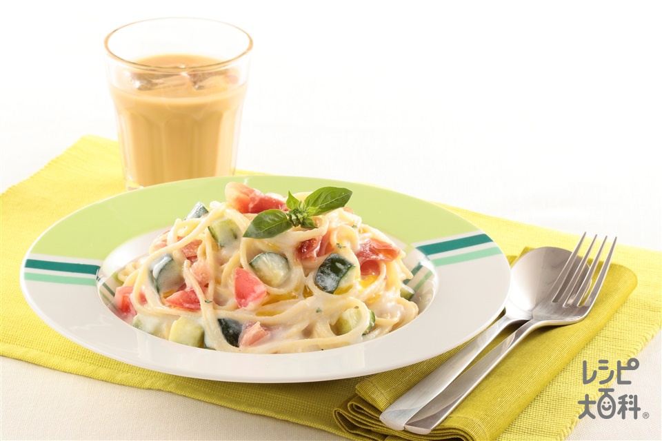 今週の生パスタは「じゃがいもとほうれん草とベーコンのクリームソース」です。自家焙煎珈琲屋ぶどうの木