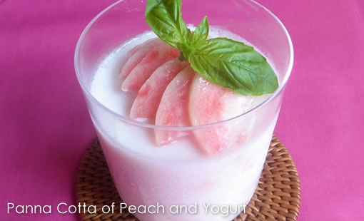 イチゴのパンナコッタ