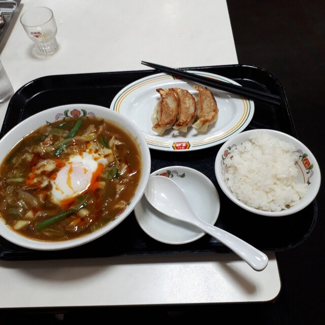 全国へもっと餃子を広めるお手伝い！『背徳過ぎる！ニンニク肉肉肉揚げ餃子』10 2から期間限定発売株式会社イートアンドホールディングスのプレスリリース