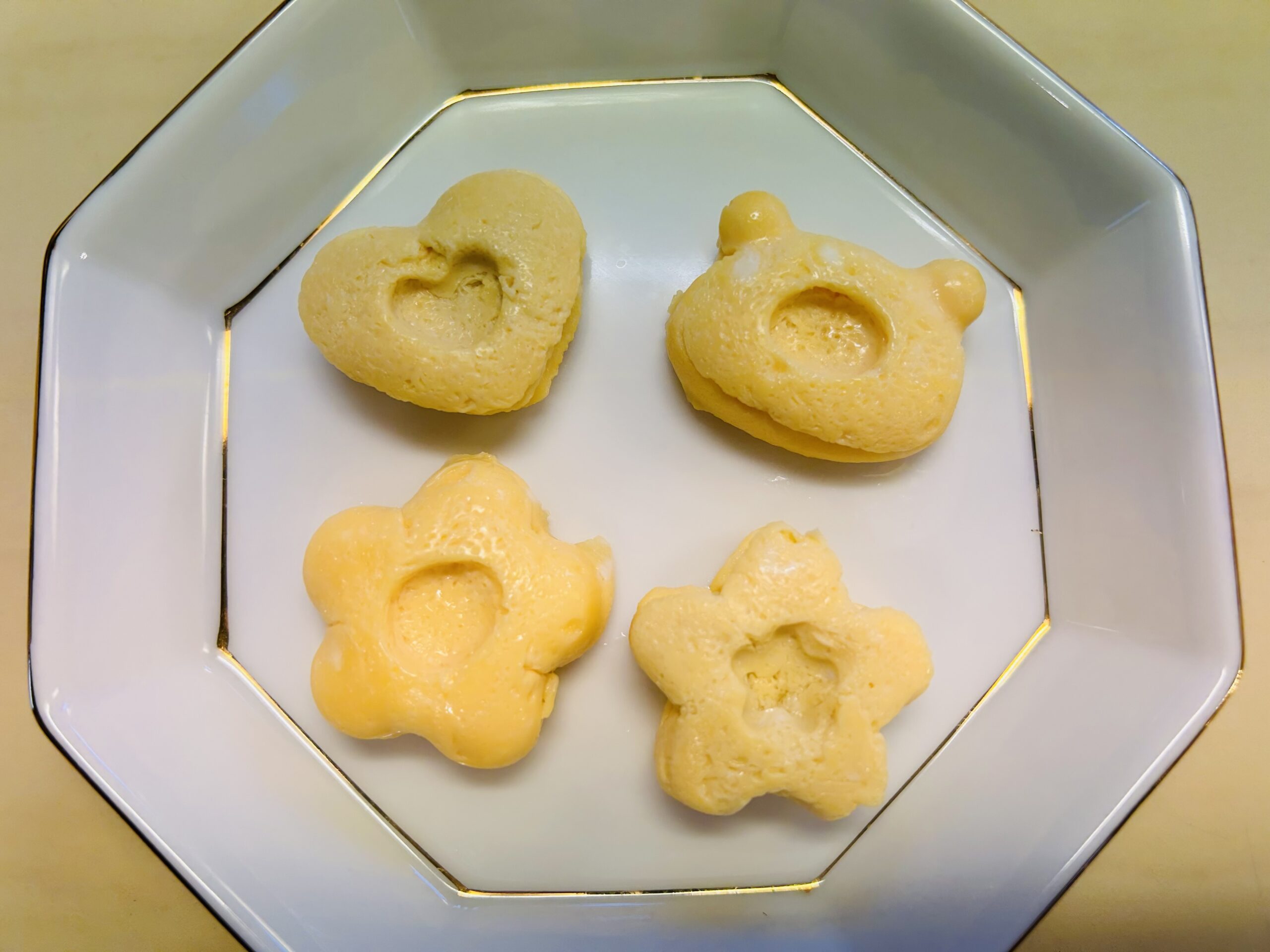 ダイソー100均グッズを使った薄焼き卵の作り方！誰でも簡単綺麗に作れるコツ レンジ用&フライパン用初心者向けキャラ弁講師 弁当侍Yoshi Bento Samurai