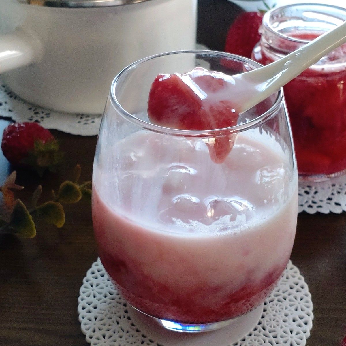 10分煮るだけ☆簡単いちごミルクの素