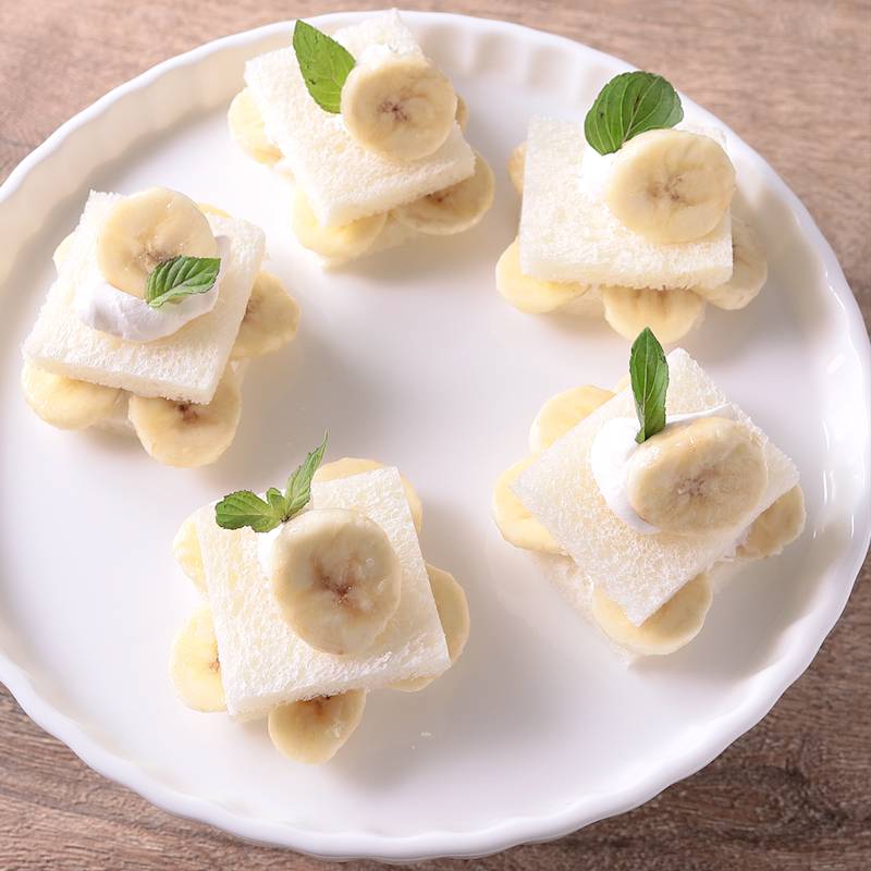 3色クリーム食パンミルフィーユ