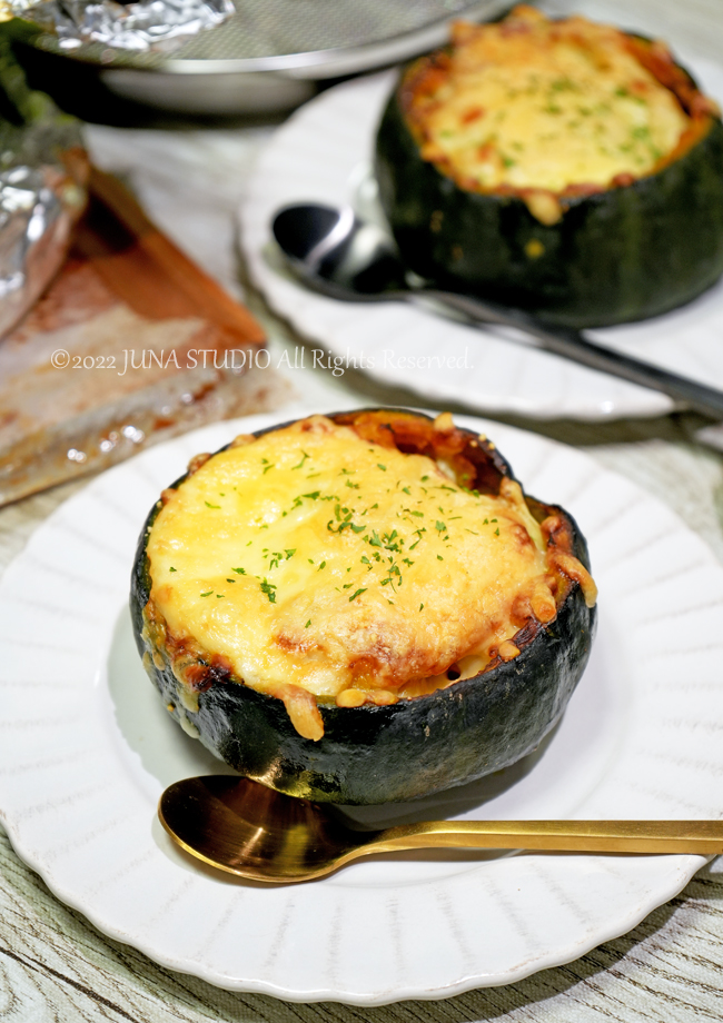 田舎暮らし田舎不動産 あははおほほの田舎暮らし ダッチオーブンで「坊ちゃんかぼちゃのチーズ焼き」を作る