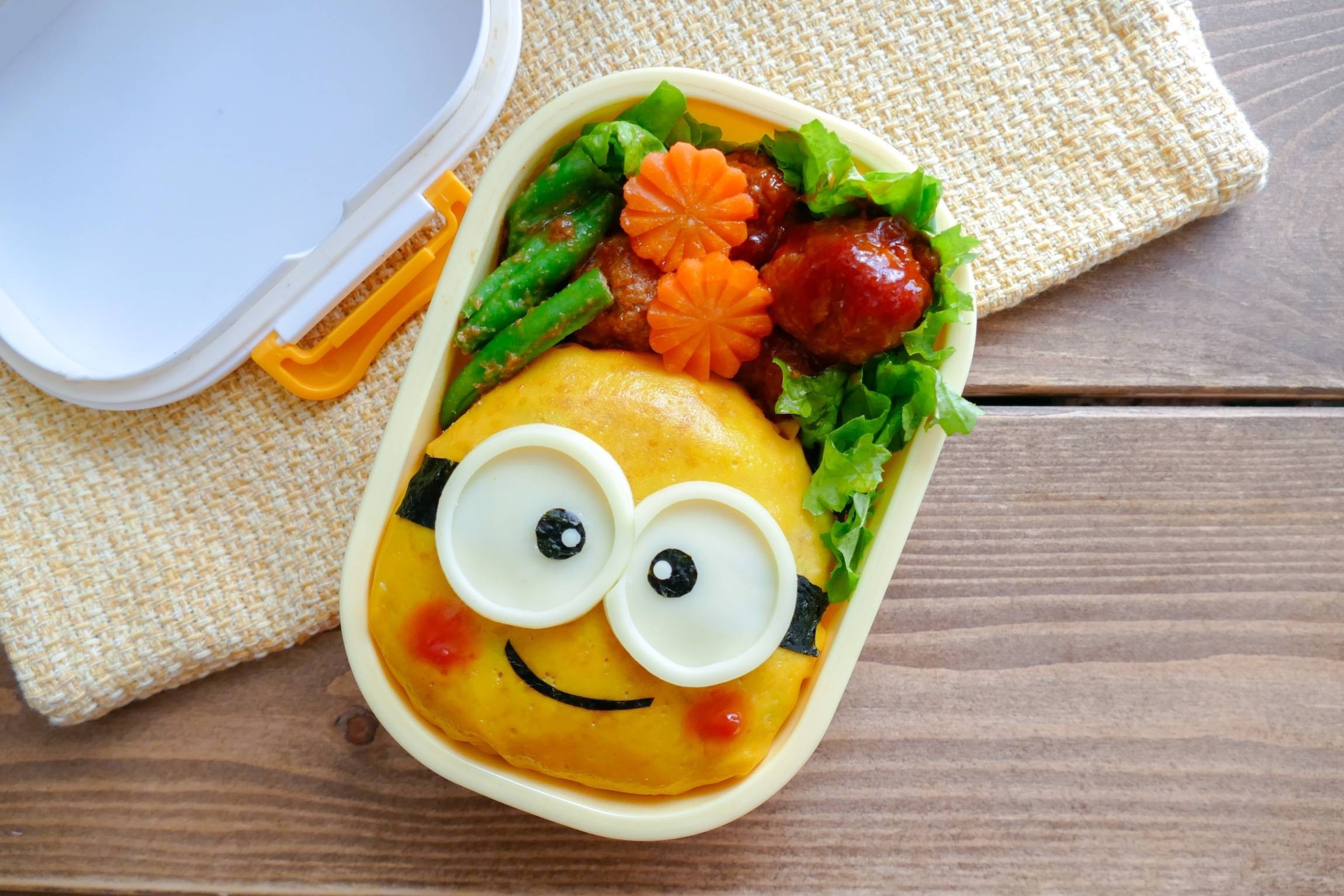 簡単キャラ弁おにぎり10選！忙しい朝のお助けレシピをご紹介の人気レシピ・作り方デリッシュキッチン