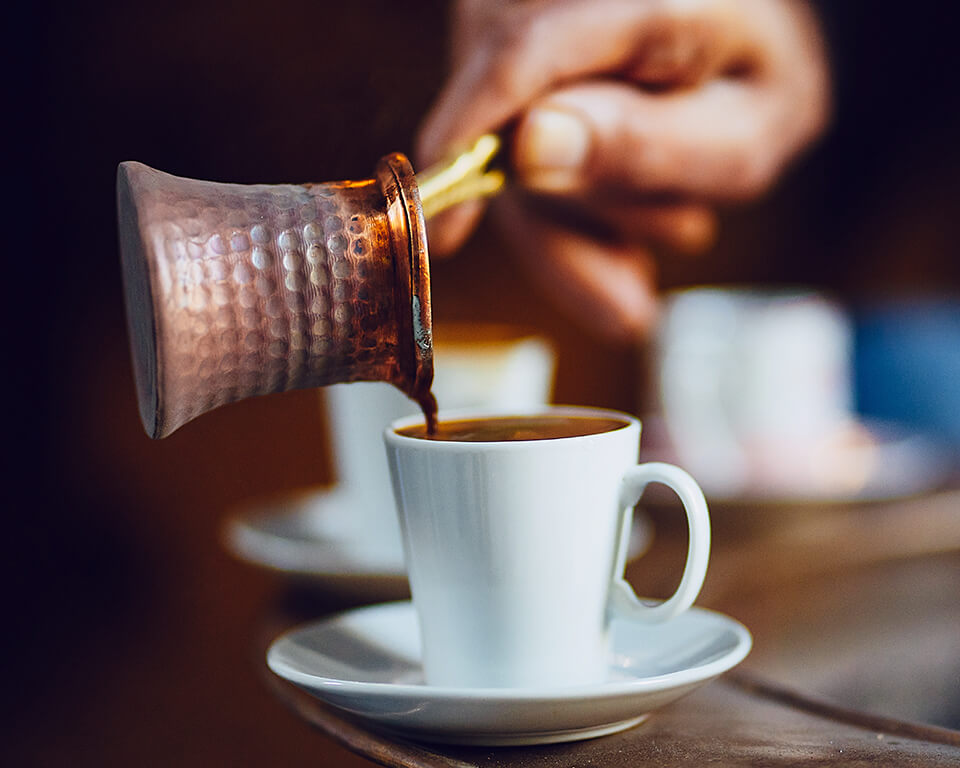 ハリー・ポッターの「ティーカップ占いセット」で実際に占ってみたら ハリー・ポッターと魔法の歴史展で人気のお土産ですPouch ポーチ