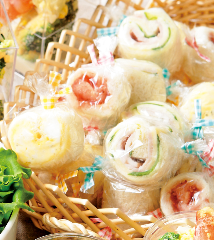 くるくるサンドイッチ弁当