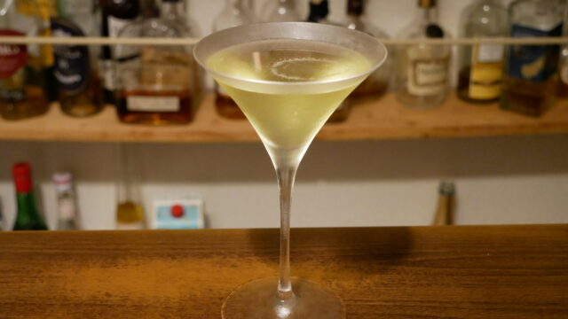 金柑とバーボンのショートカクテル 大人が楽しめるフルーツカクテル - YouTube