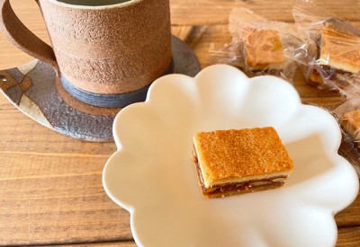 KALDI キャラメル×くるみの組み合わせが最強！こんなに美味いなんて スイスの焼き菓子エンガディナーおいしいものと、音楽と