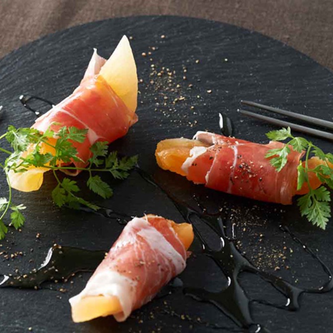 豪華でおしゃれに！プロが教える、生ハムの盛り付けポイントファンファン福岡