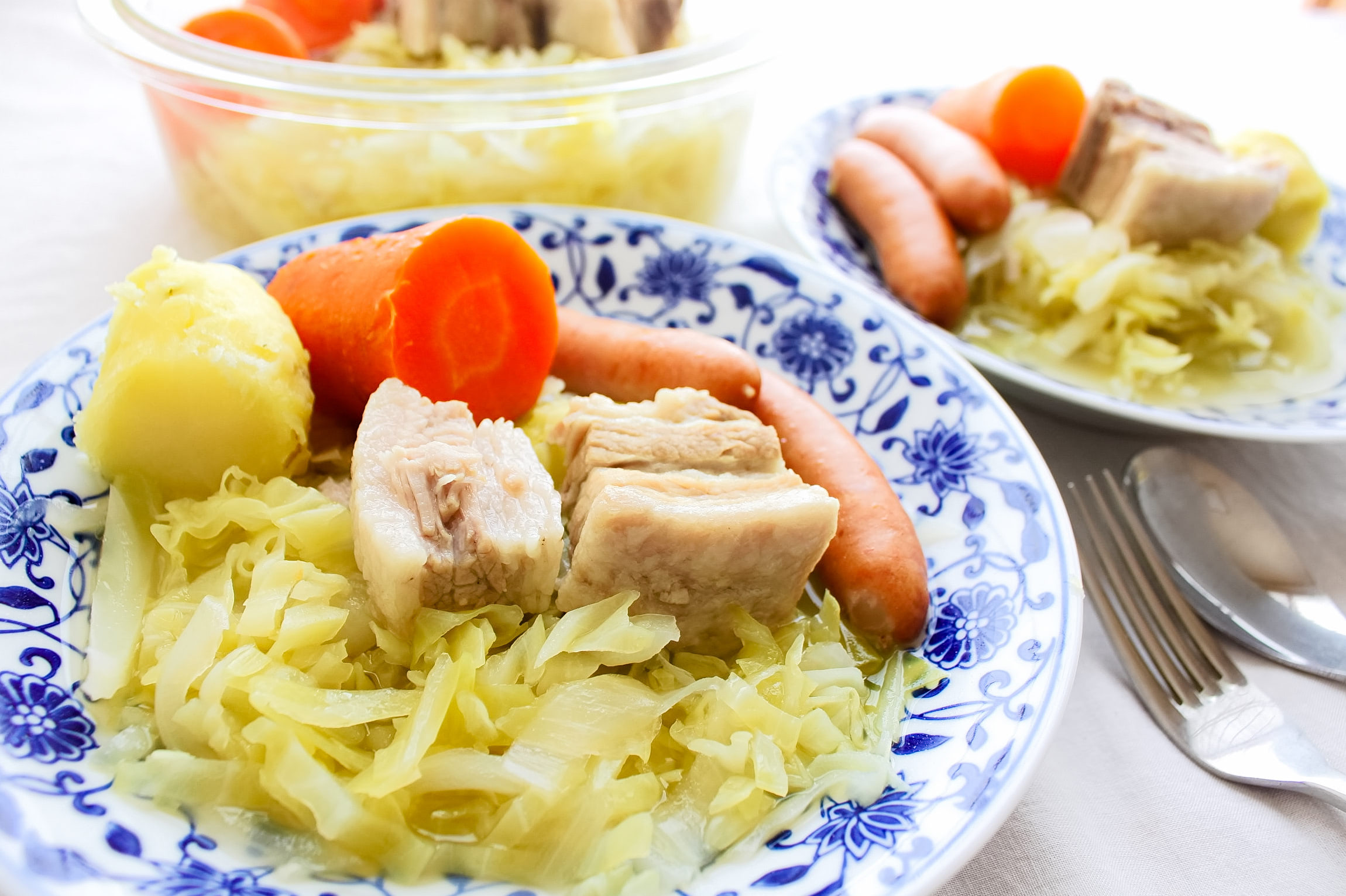 YouTubeを更新しました。 今回も付け合わせで使えるキノコのソテーをご紹介します。 明日はこの付け合わせ使って料理を作ります。お時間のある方はぜひご覧下さい!タサン志麻志麻さん志麻さんレシピyoutube