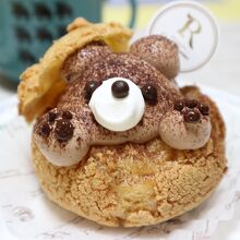 雪だるまのゆきちゃんシュークリーム⛄️❄️ カスタードクリームと生クリームのダブルシューです✨patisseriecoucou パティスリークク群馬県ケーキ 前橋市ケーキ シュークリーム かわいいケーキ かわいいシュークリーム キャラクターシュークリーム 雪だるま