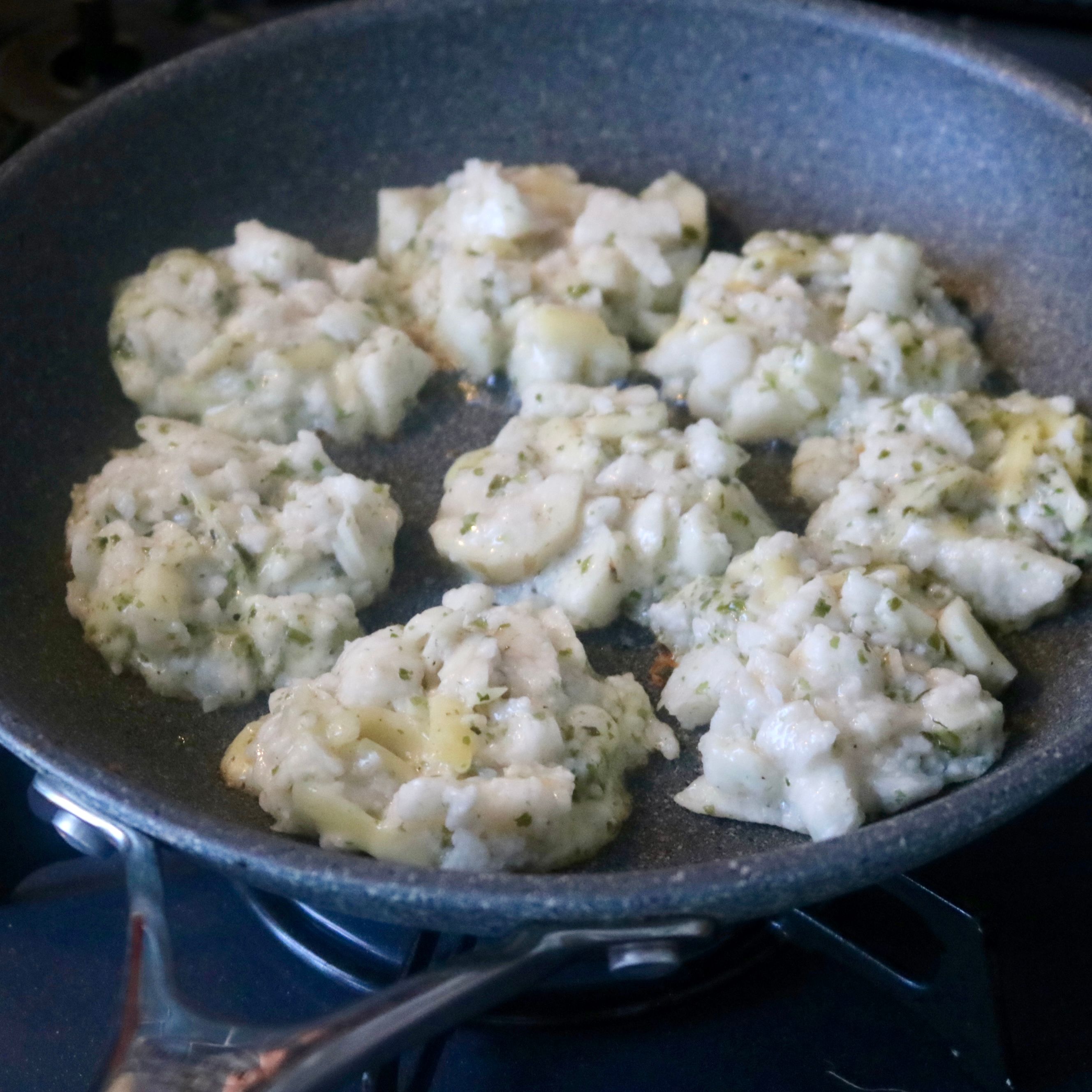 フライパンで焼くだけ!山芋のチーズ焼き