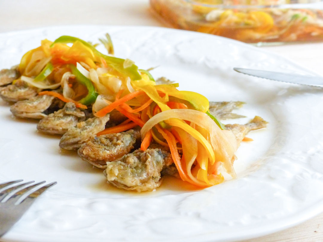 丸ごと食べる 豆アジの唐揚げ