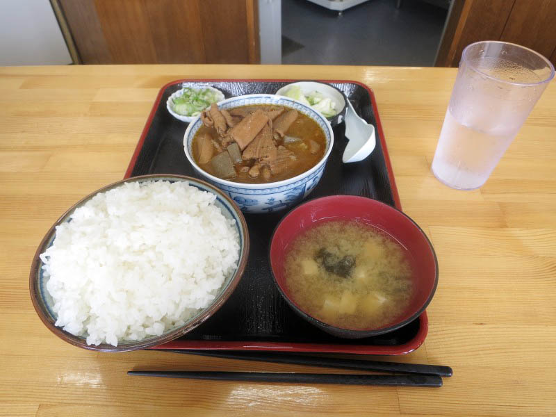 Amazon.co.jp: 永井食堂 もつっこ もつ煮 900g3人前用ｘ3袋 モツ煮こみ モツ煮 もつっ子 群馬 もつ煮 もつ鍋 お取り寄せ: 食品・飲料・お酒