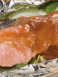 オーブントースターで簡単！鮭のホイル焼き