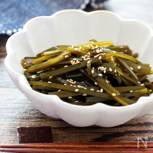 出汁を取った後の昆布と鰹節の食べきり佃煮