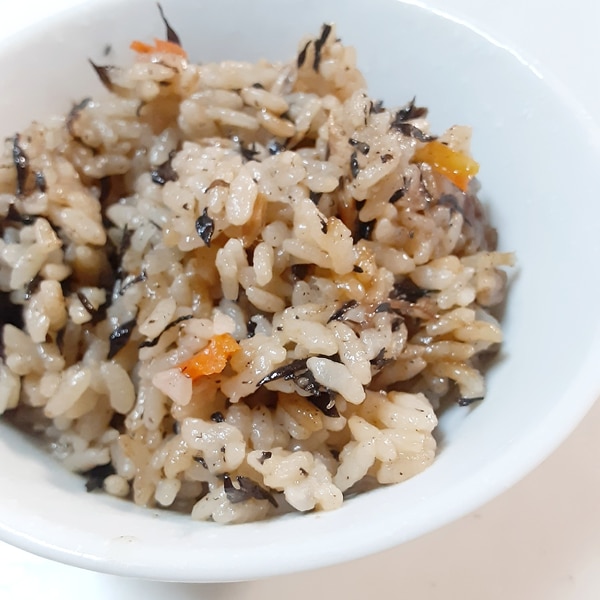ツナとしめじの炊き込みご飯レシピ