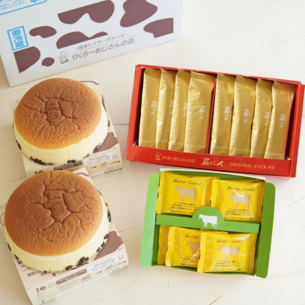 コンニチワ🤗道の駅遠野風の丘 にてオープンしています！サンドイッチおじさん の美味しいサンドイッチありますよ〜フルーツサンドのいちごは、なんと！「あまおう」だそうです♡ @king1113sand奥州市江刺水沢北上市岩手県奥州市カフェ移動カフェ