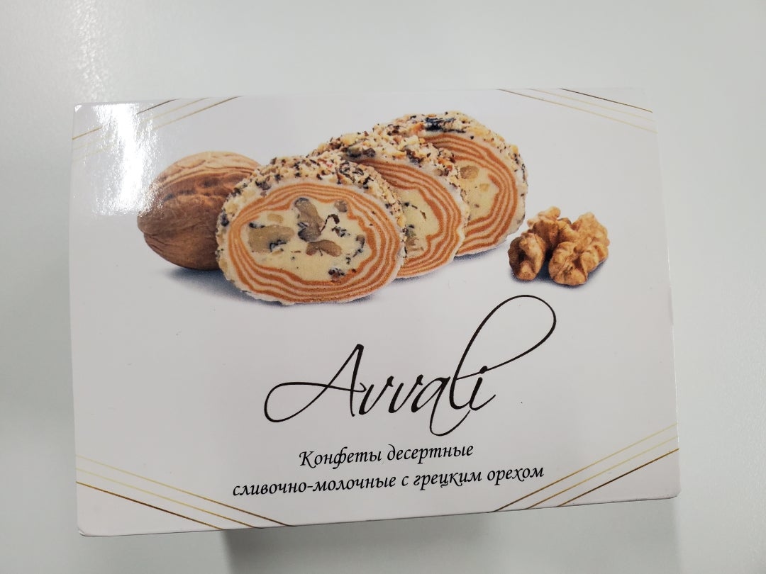 ウズベキスタンのお土産いただきました〜＼ ^o^ハルヴァ ハルワといえば、アジア圏や中東地域で広く食べられているお菓子。もともとは「甘いもの、甘味、スイーツ」みたいなざっくりした総称なので、地域によってその言葉が指すものはさまざま。 ウズベクのは 乳