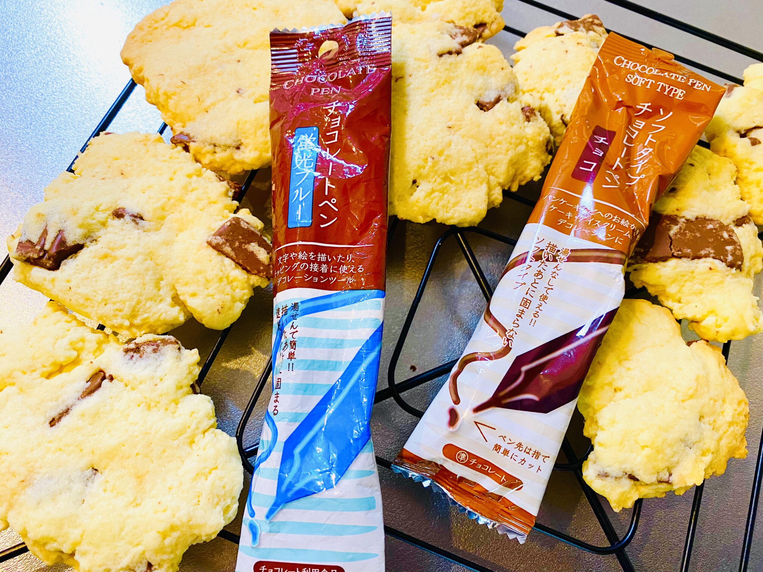 途中で固まらない！？ チョコペンが格段に書きやすくなるコツに「この発想はなかった！」の声 – GLUGLU グルグルby grape