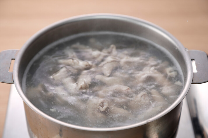 絶品もつ煮込みの人気レシピ8選！味しみしみのレシピをご紹介の人気レシピ・作り方デリッシュキッチン