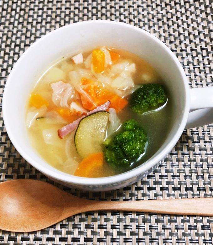 脂肪燃焼 野菜スープで食べながら痩せる!リバウンドしない簡単ダイエット定額制セルフエステの「じぶんdeエステ」公式コラム