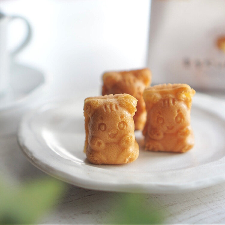 店舗情報東京 浅草の食べ歩きスイーツ・ベビーカステラ専門店もちにゃん焼き