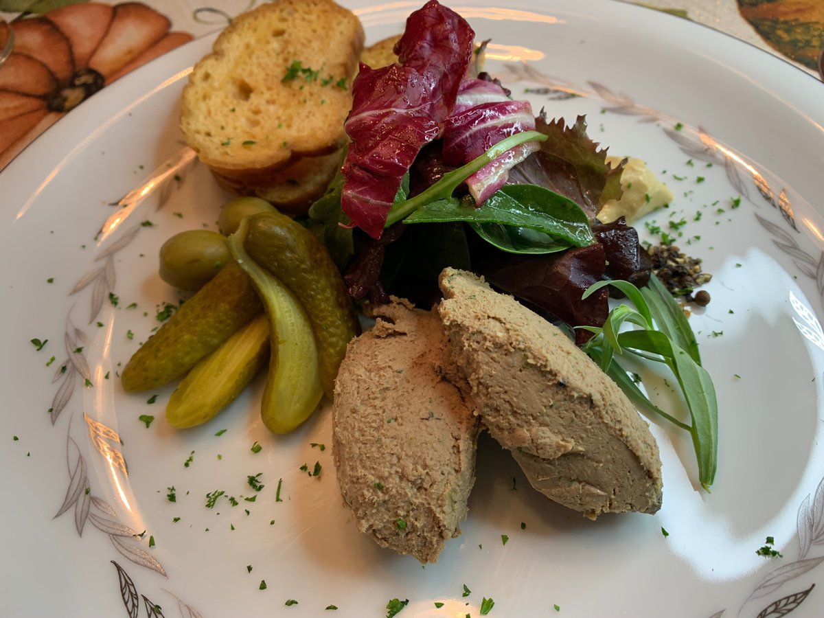 レバーパテとチキンと栗のタルティーヌのレシピパン食系女子シンプルイズザサンド