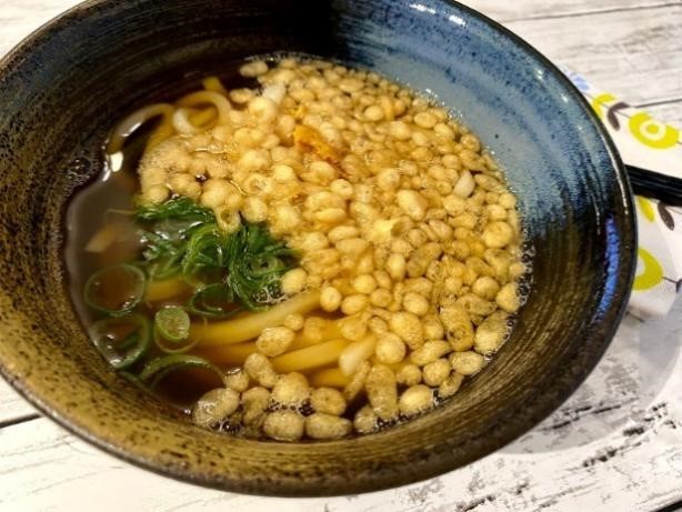 だしの素で簡単おいしい！基本のうどんスープのレシピセブンプレミアム公式