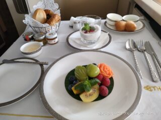 🍳Delicious Turkish Poached Egg, Çılbır🥚トルコのポーチドエッグ