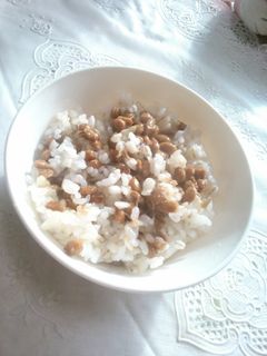 納豆チーズ丼マンナンヒカリ・レシピマンナンヒカリ