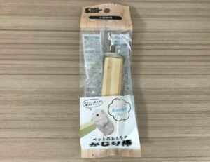 100均・木製丸棒の商品一覧。工作材料のセット本数とサイズ ダイソーとセリアで100円