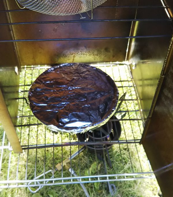 時間も手間もかからない！意外と簡単な、燻製の基本「ミックスナッツ編」ソトレシピ