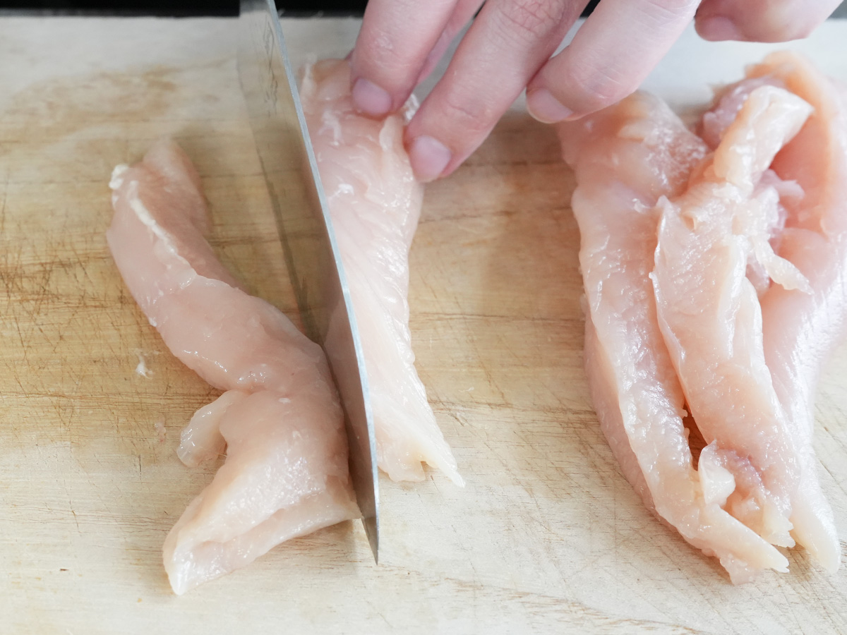 チーズカレー味のサクふわチキン