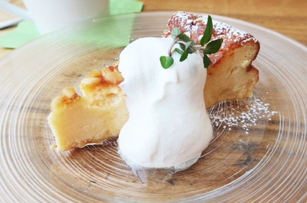 ふんわり食感♪ 梨のパウンドケーキ