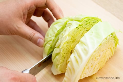 切り方で味が変わる?お好み焼きの「キャベツの切り方」を解説 - macaroni